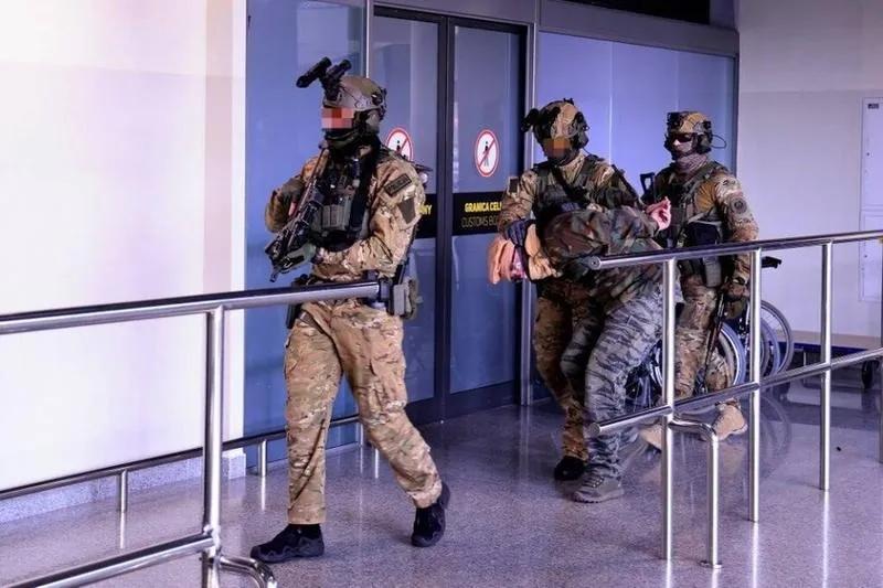 Antyterroryści: Jak krok po kroku zdobyć upragnioną posadę w służbach specjalnych