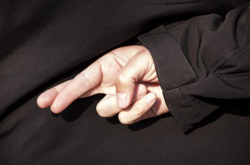 Jakie konsekwencje grożą za fałszywe zeznania na policji?