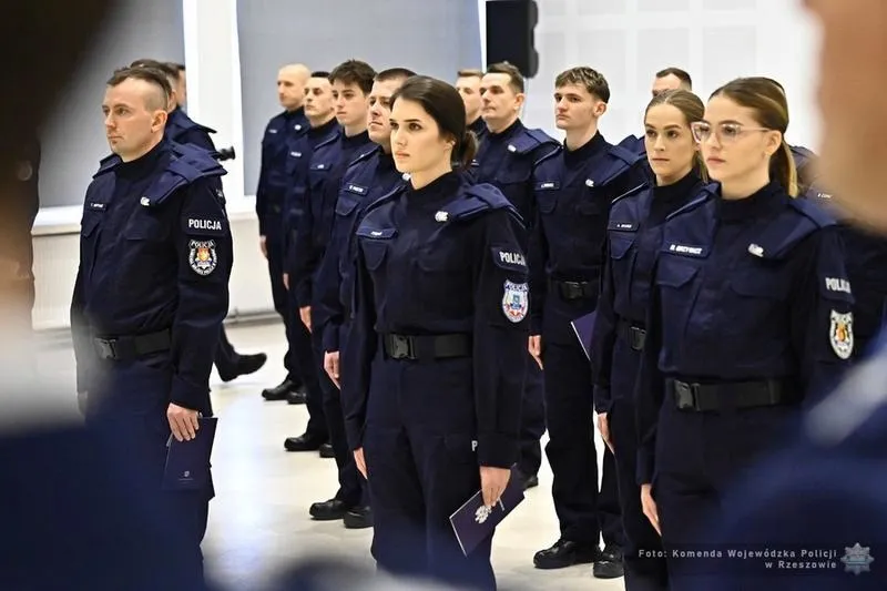 Jakie zmiany czekają na policję w 2026? Przegląd planowanych podwyżek