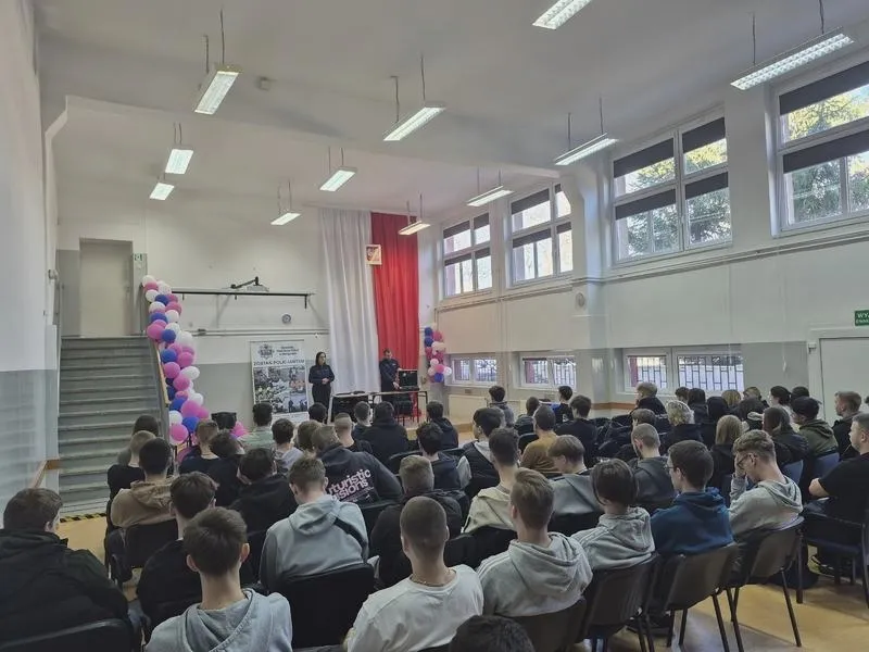 Od studiów wyższych do kariery w policji: jaki stopień możesz osiągnąć?