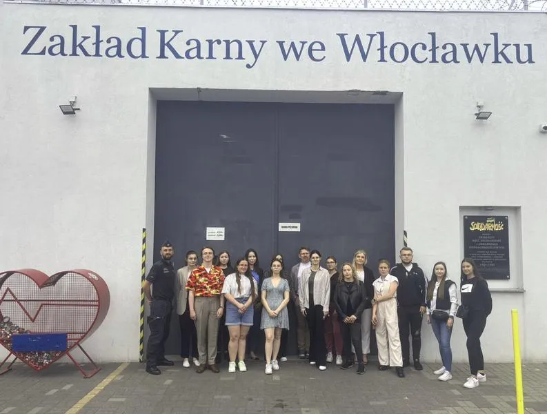 Praca w zakładzie karnym