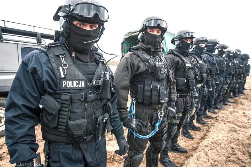 Wymagania dla antyterrorystów
