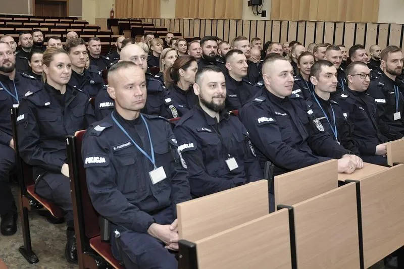 Wyzwania podczas szkolenia w policji