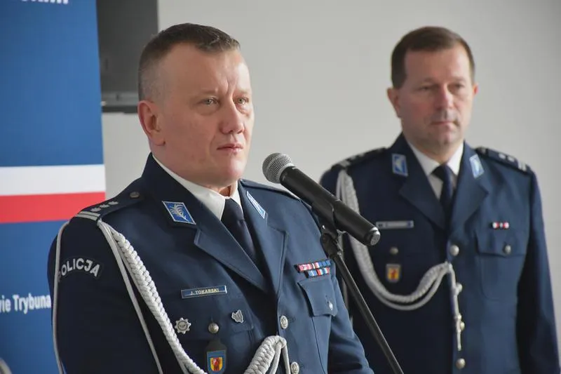 Zarobki policjantów w Polsce